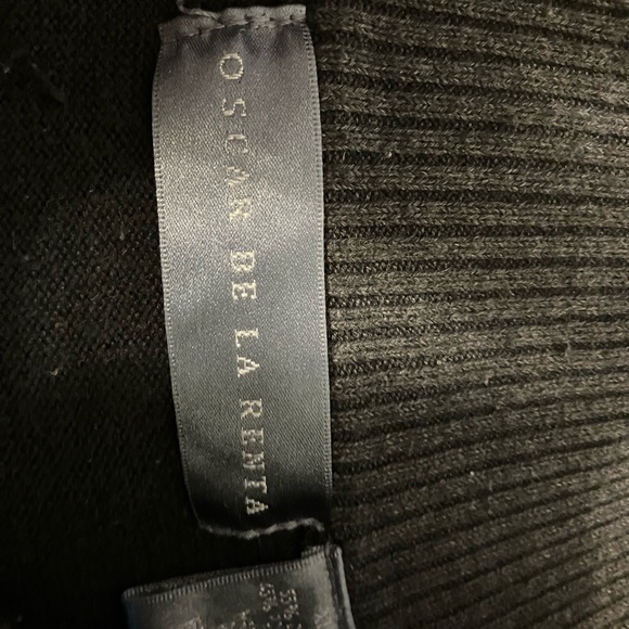 Oscar de la Renta Black and Gray Zip-Up Sweater - Picture 3 of 6